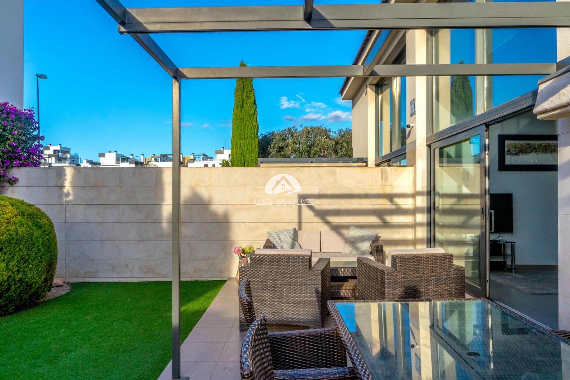 Resale - Villa - Orihuela Costa - Villamartín