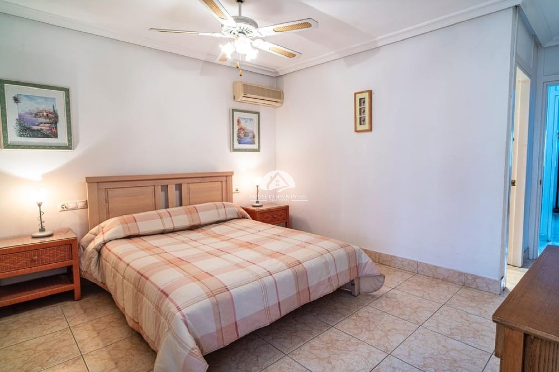 Resale - Villa - Orihuela Costa - Villamartín