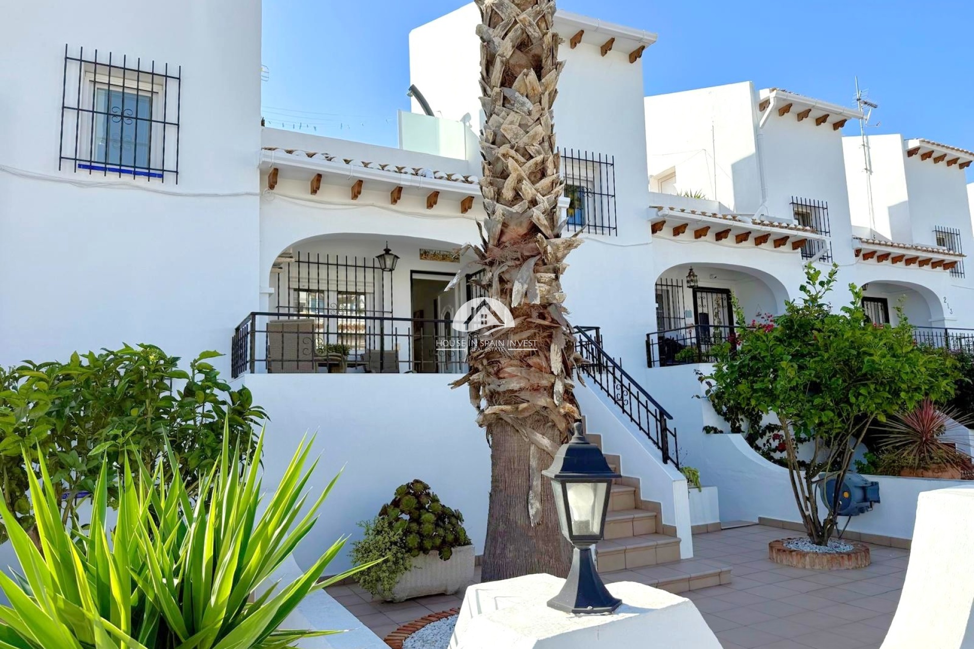 Resale - Villa - Orihuela Costa - Villamartín