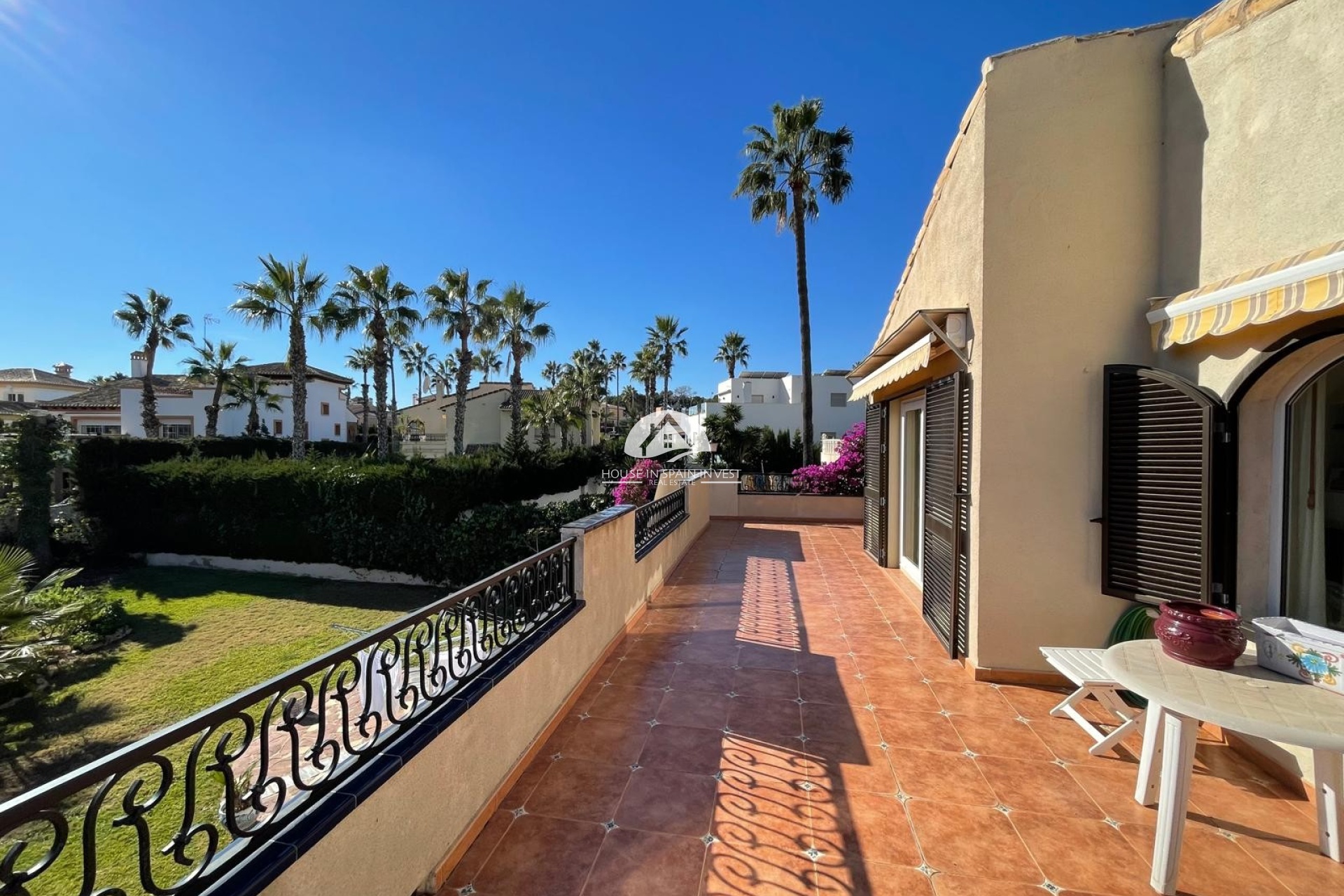 Resale - Villa - Orihuela Costa - Villamartín