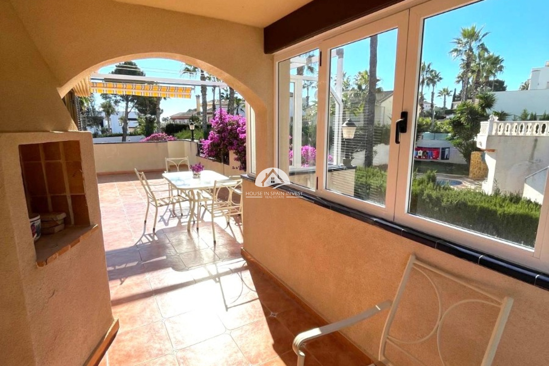 Resale - Villa - Orihuela Costa - Villamartín