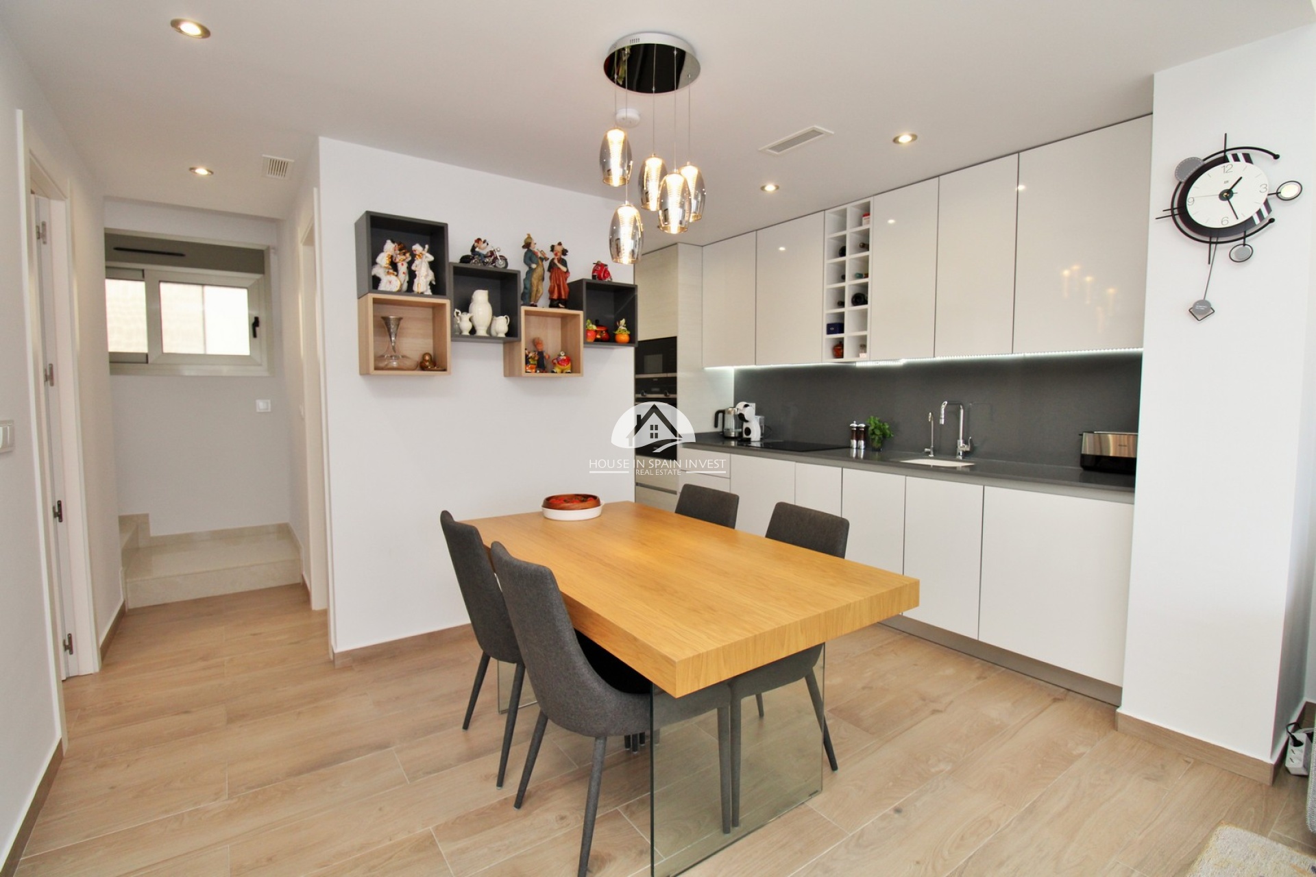 Resale - Villa - Orihuela Costa - Villamartín