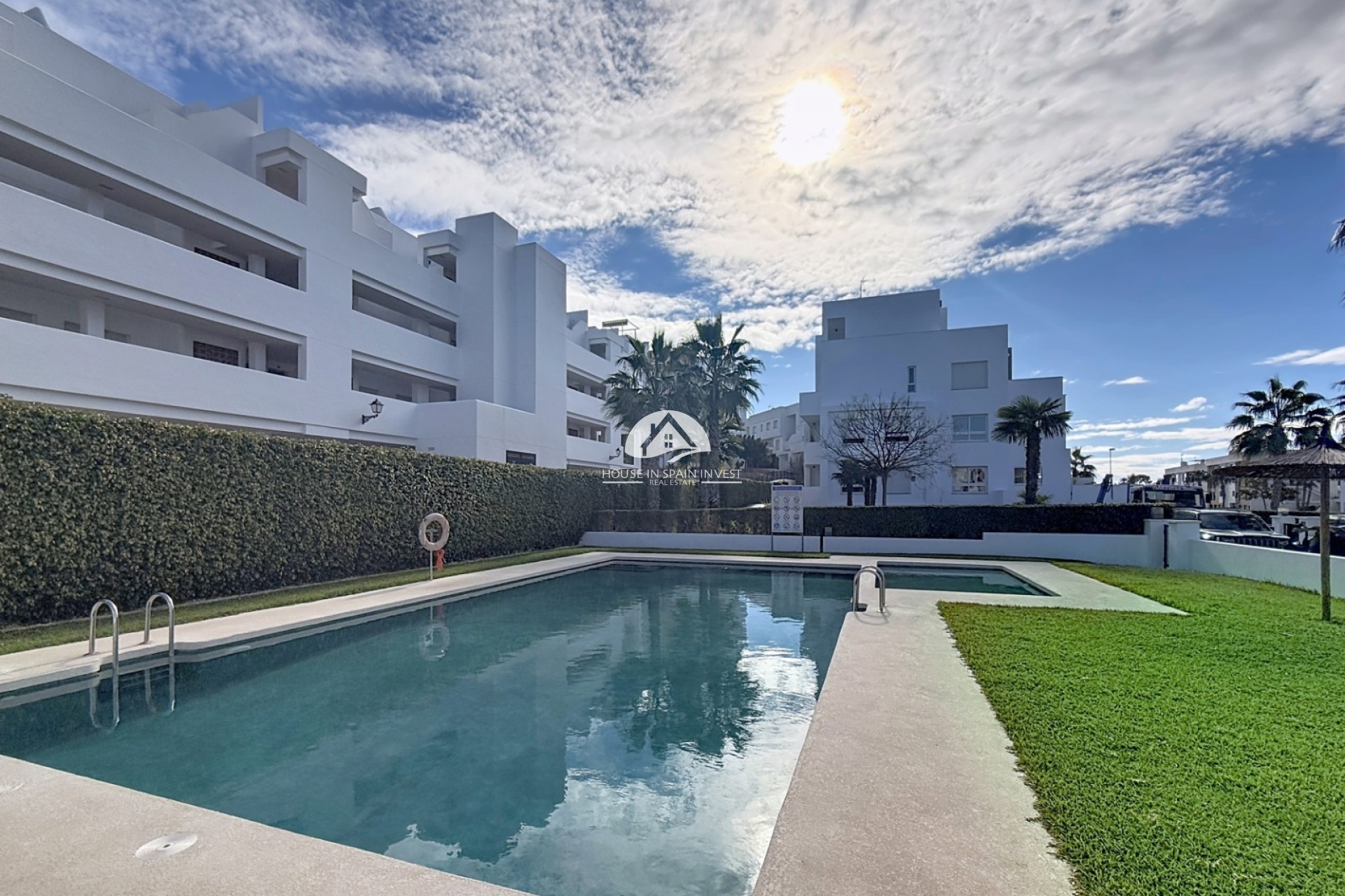 Resale - Villa - Orihuela Costa - Villamartín