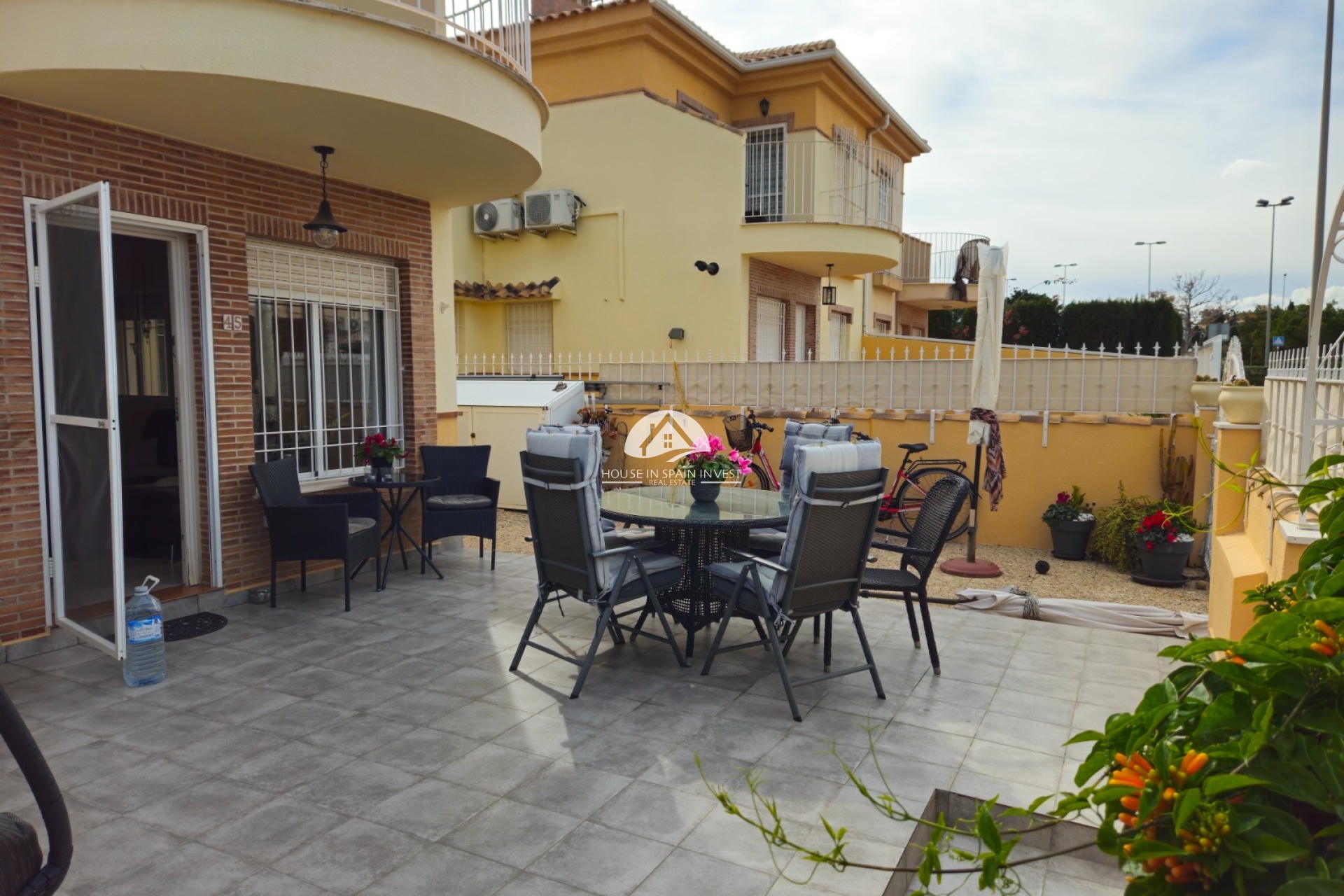 Resale - Villa - Orihuela Costa - Villamartín