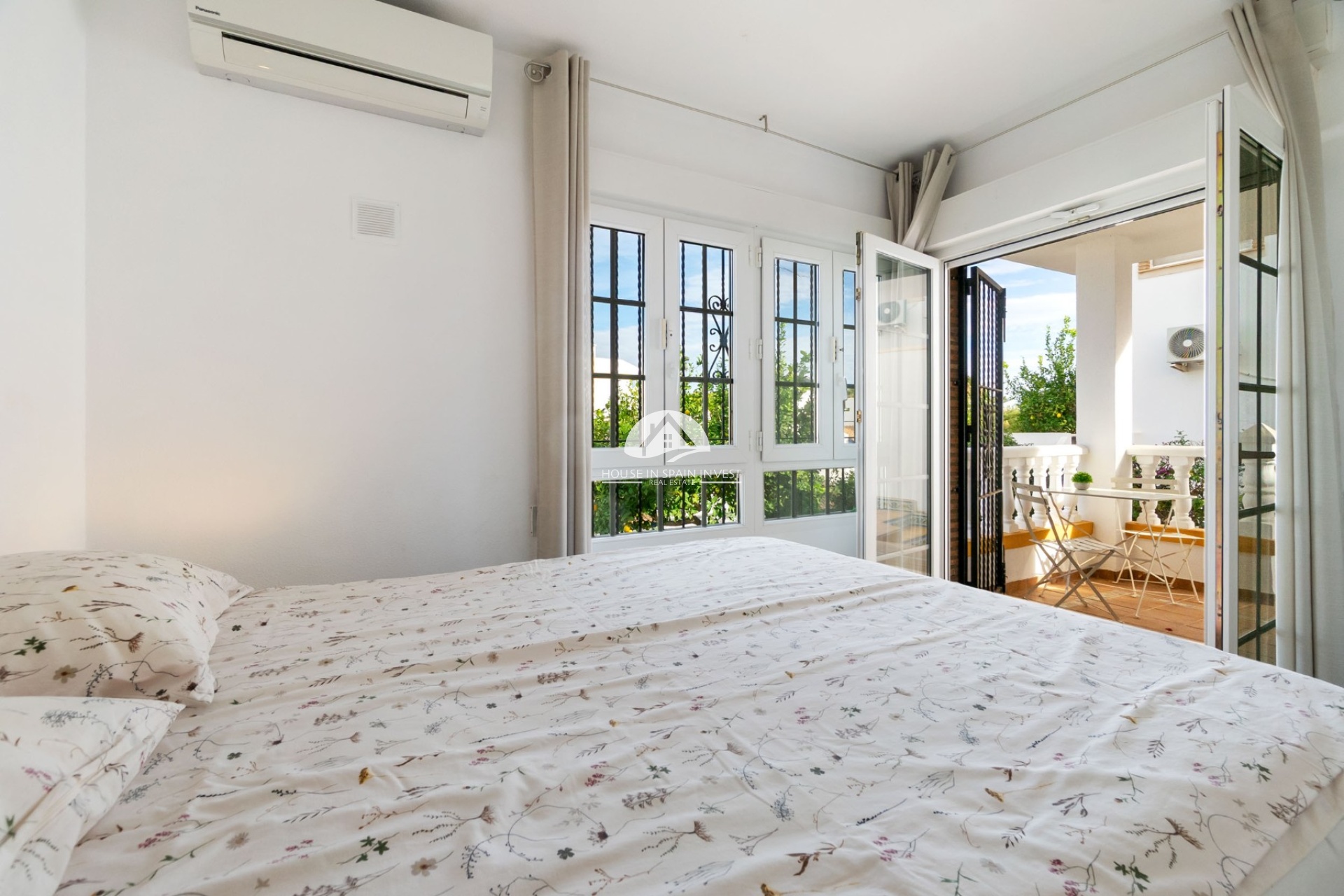 Resale - Villa - Orihuela Costa - Villamartín