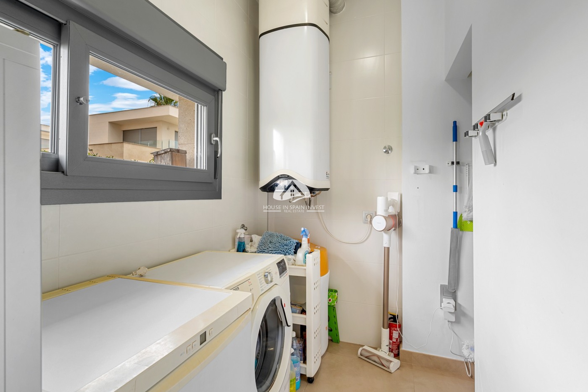 Resale - Villa - Orihuela Costa - Vistabella