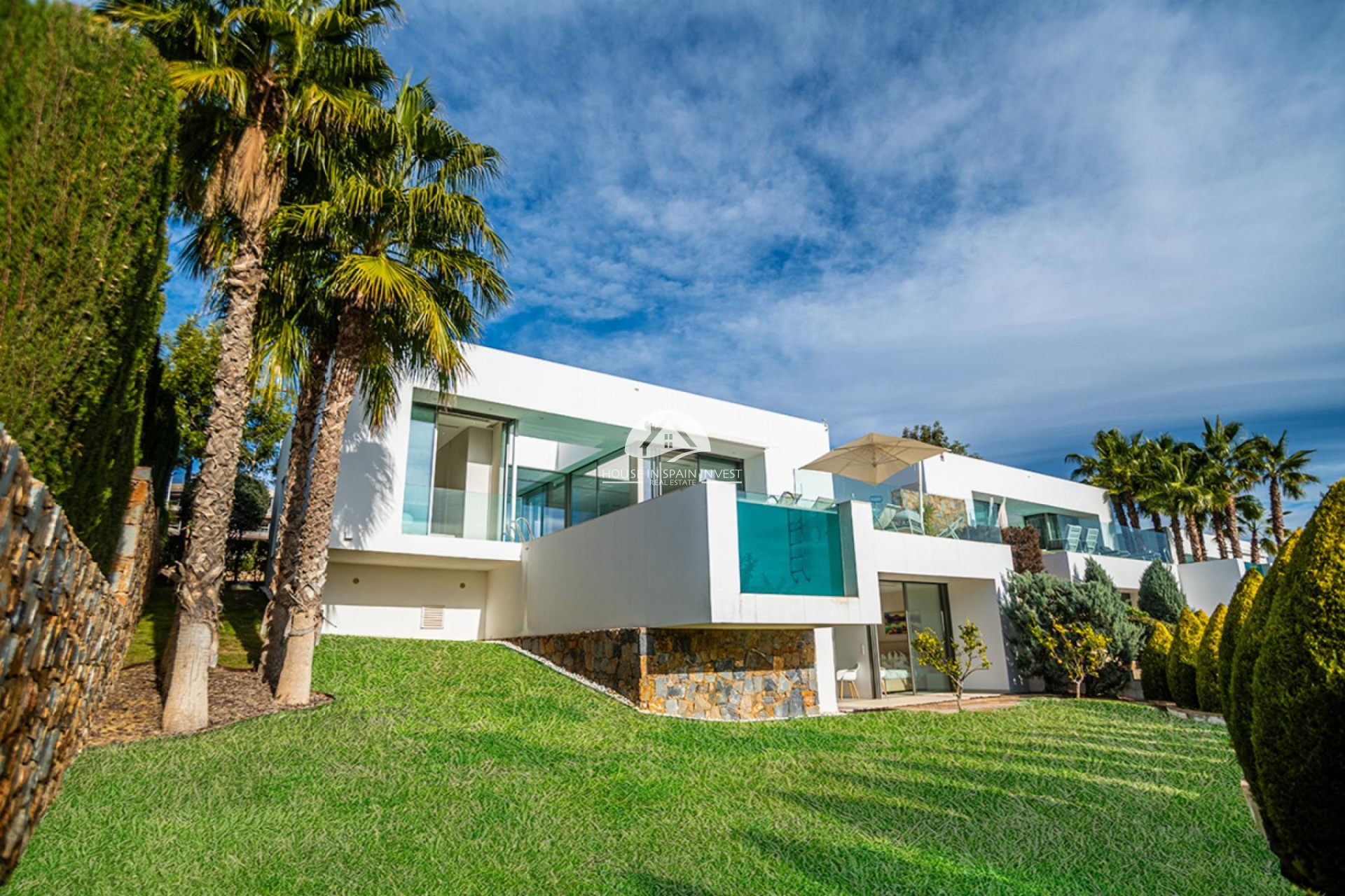 Resale - Villa - Orihuela Costa