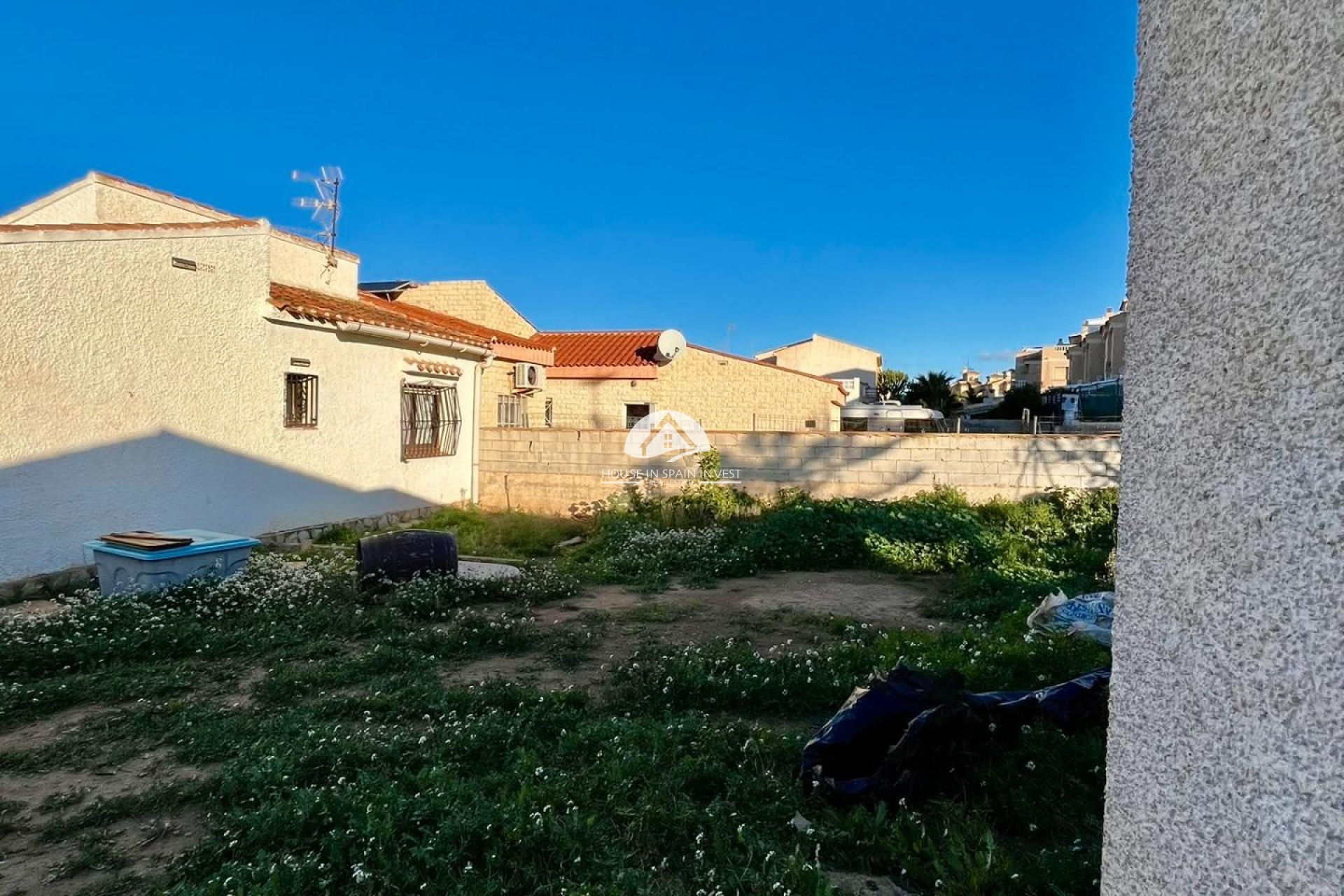 Resale - Villa - Torrevieja - Aguas Nuevas - Sector 25