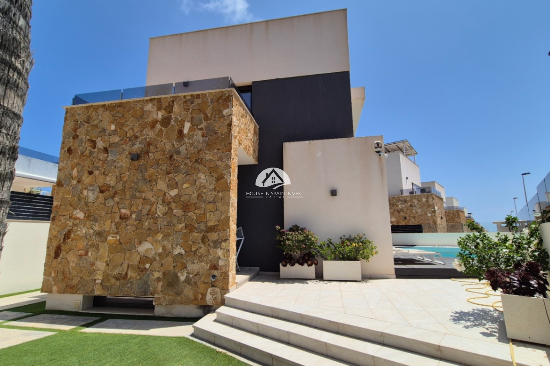 Resale - Villa - Torrevieja - Costa Blanca