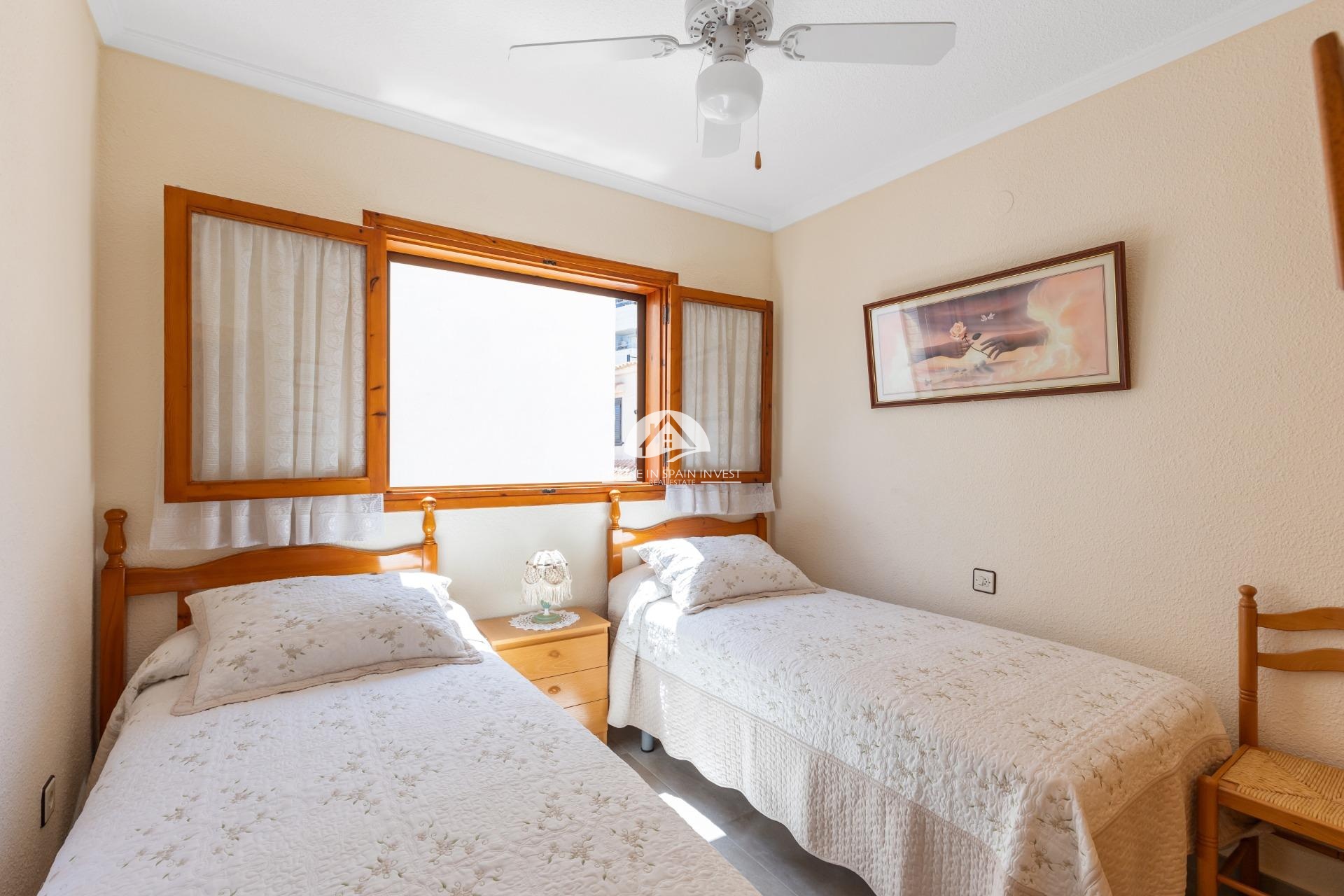 Resale - Villa - Torrevieja - La Mata