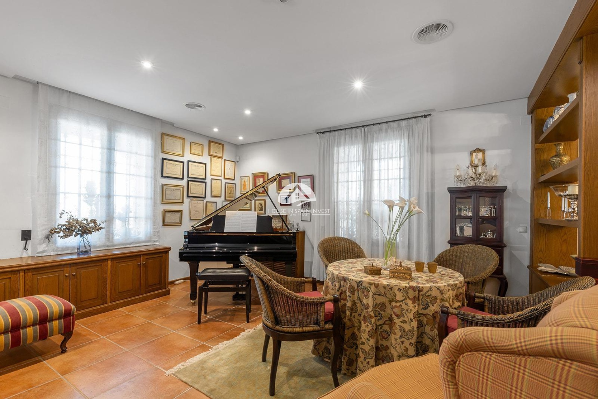 Resale - Villa - Torrevieja - La veleta