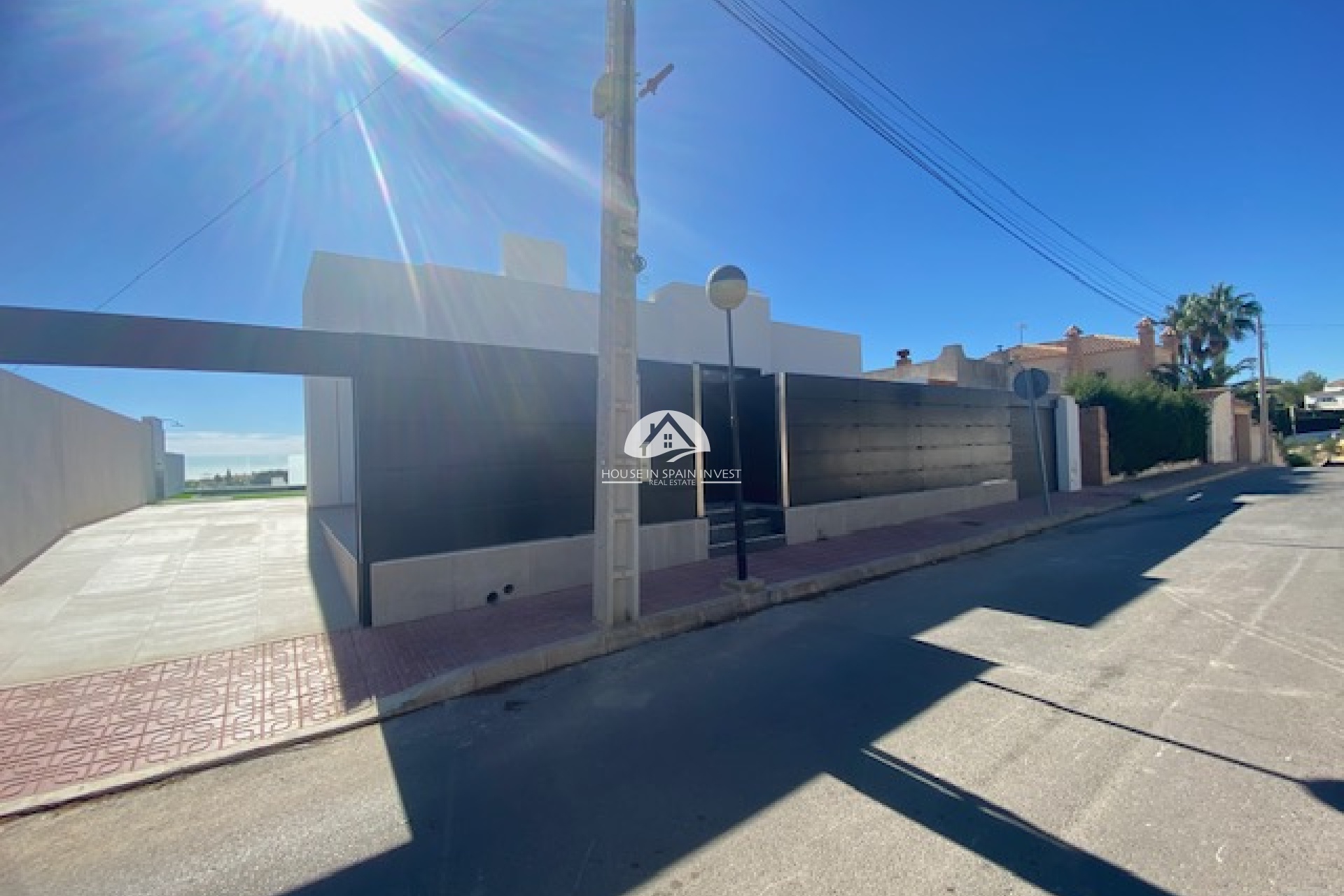 Resale - Villa - Torrevieja - Los Balcones  