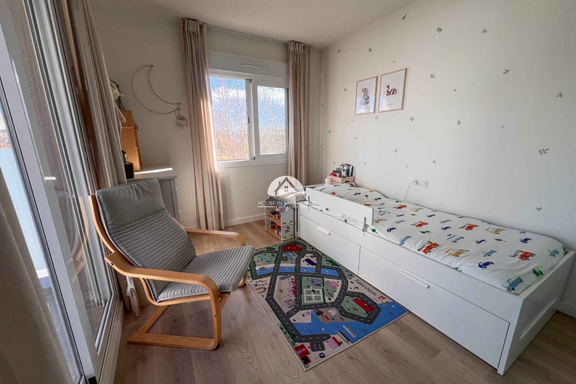 Resale - Villa - Torrevieja