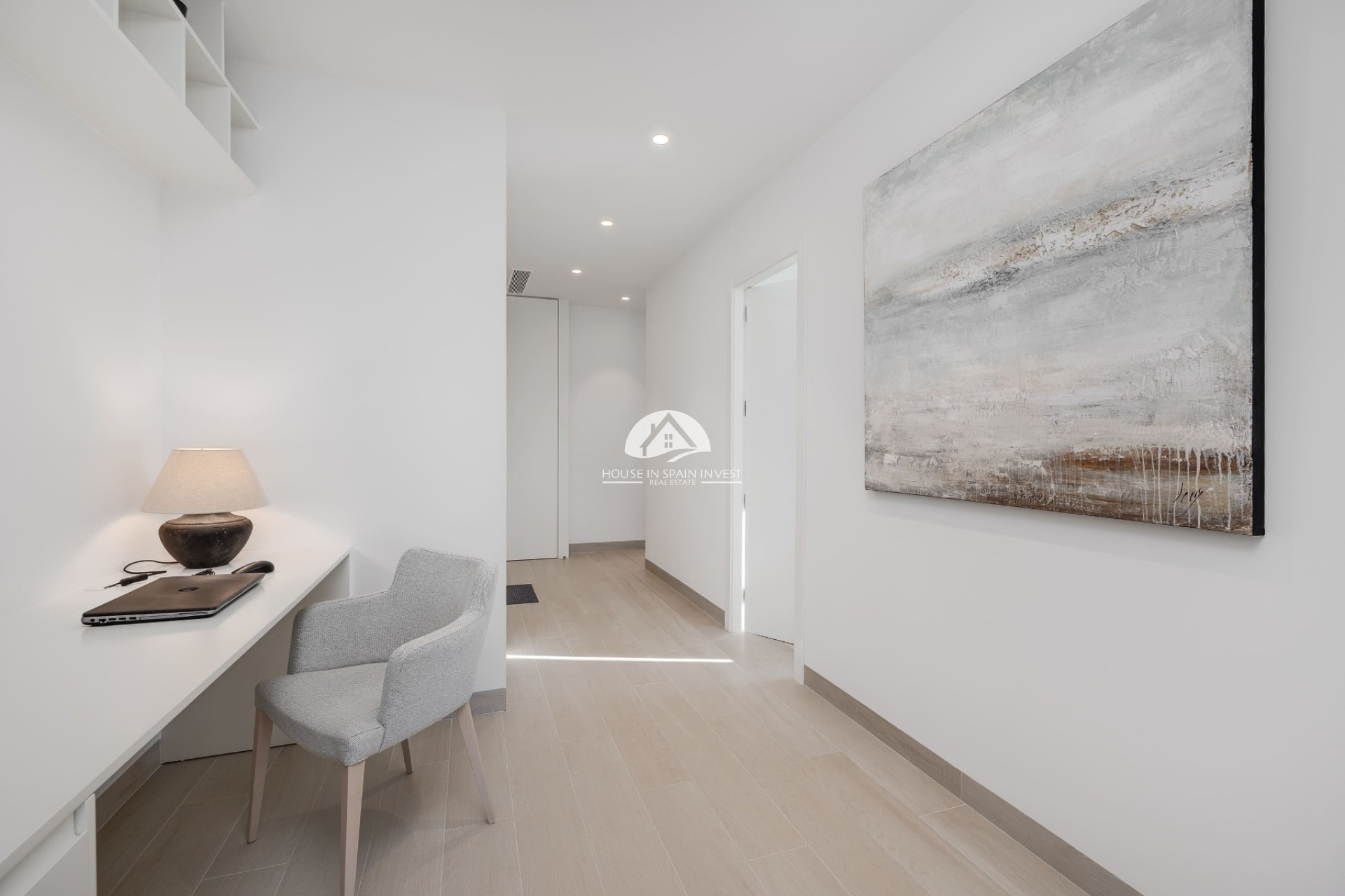 Reventa - Apartamento - Las Colinas Golf