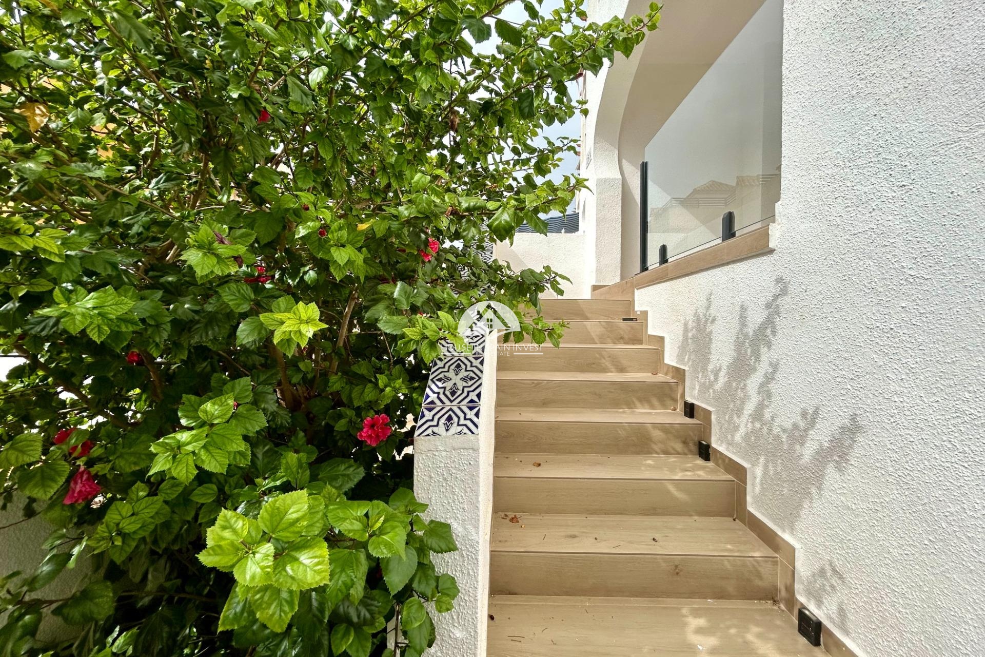 Reventa - Apartamento - San Miguel de Salinas - Las Filipinas