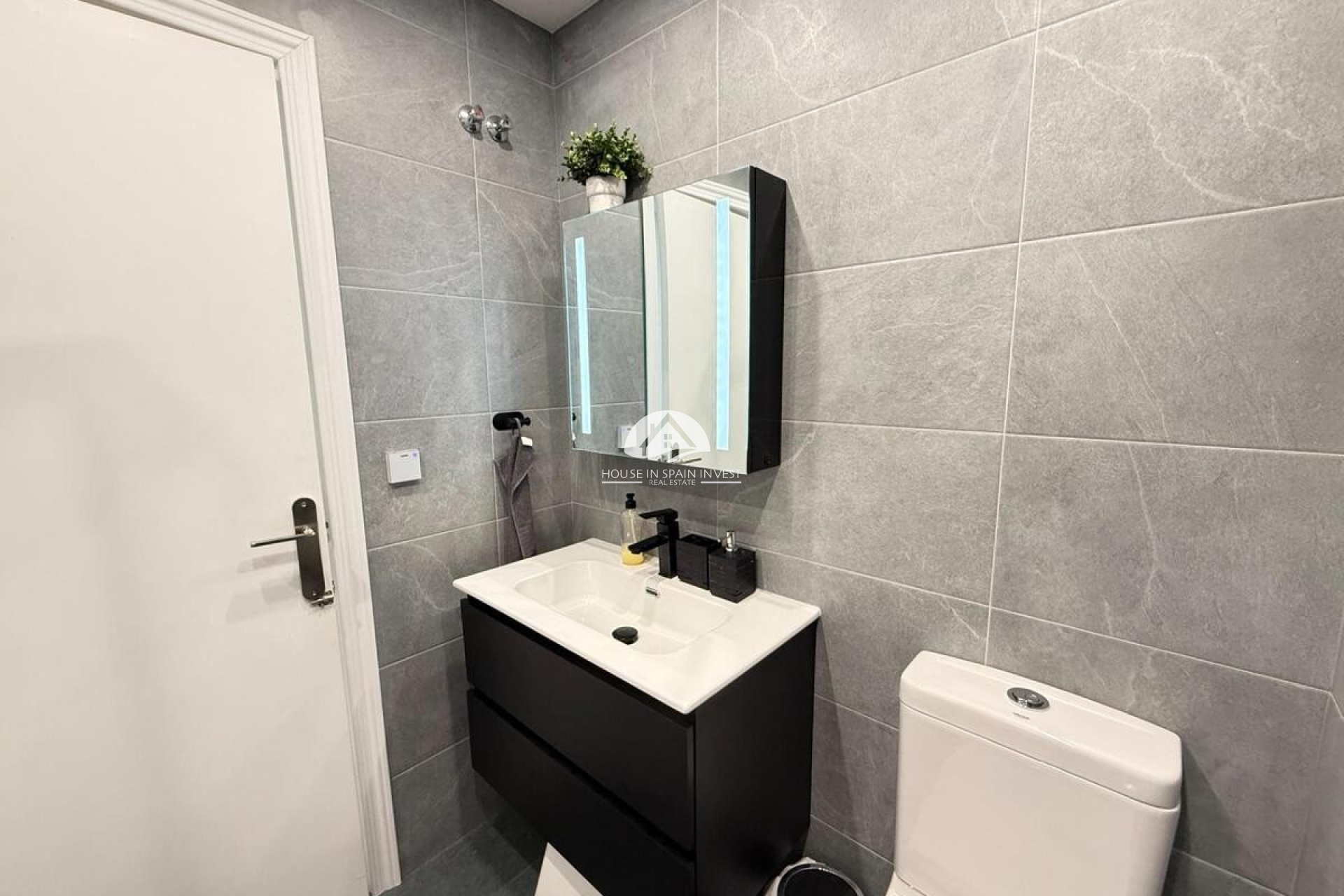 Reventa - Apartamento - Torrevieja - Playa del Cura