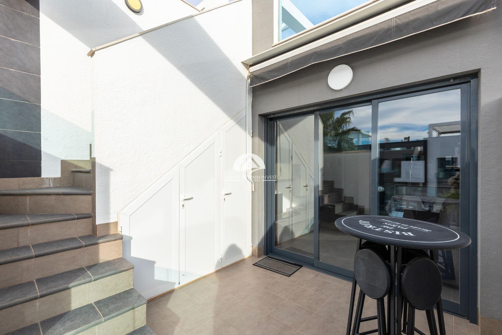 Reventa - Bungalow planta baja - Torrevieja - Los Balcones  