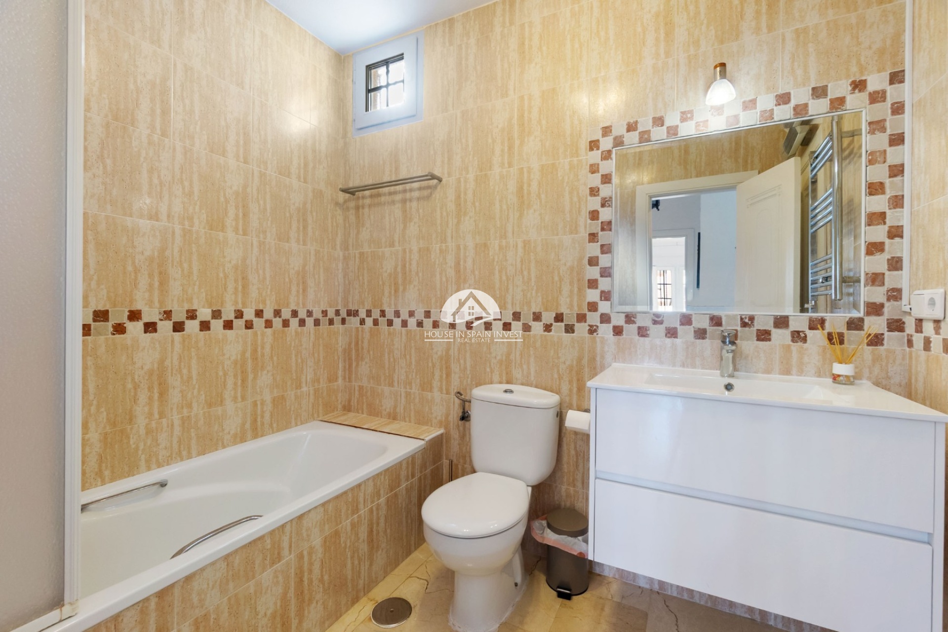 Reventa - Chalet - Orihuela Costa - Villamartín