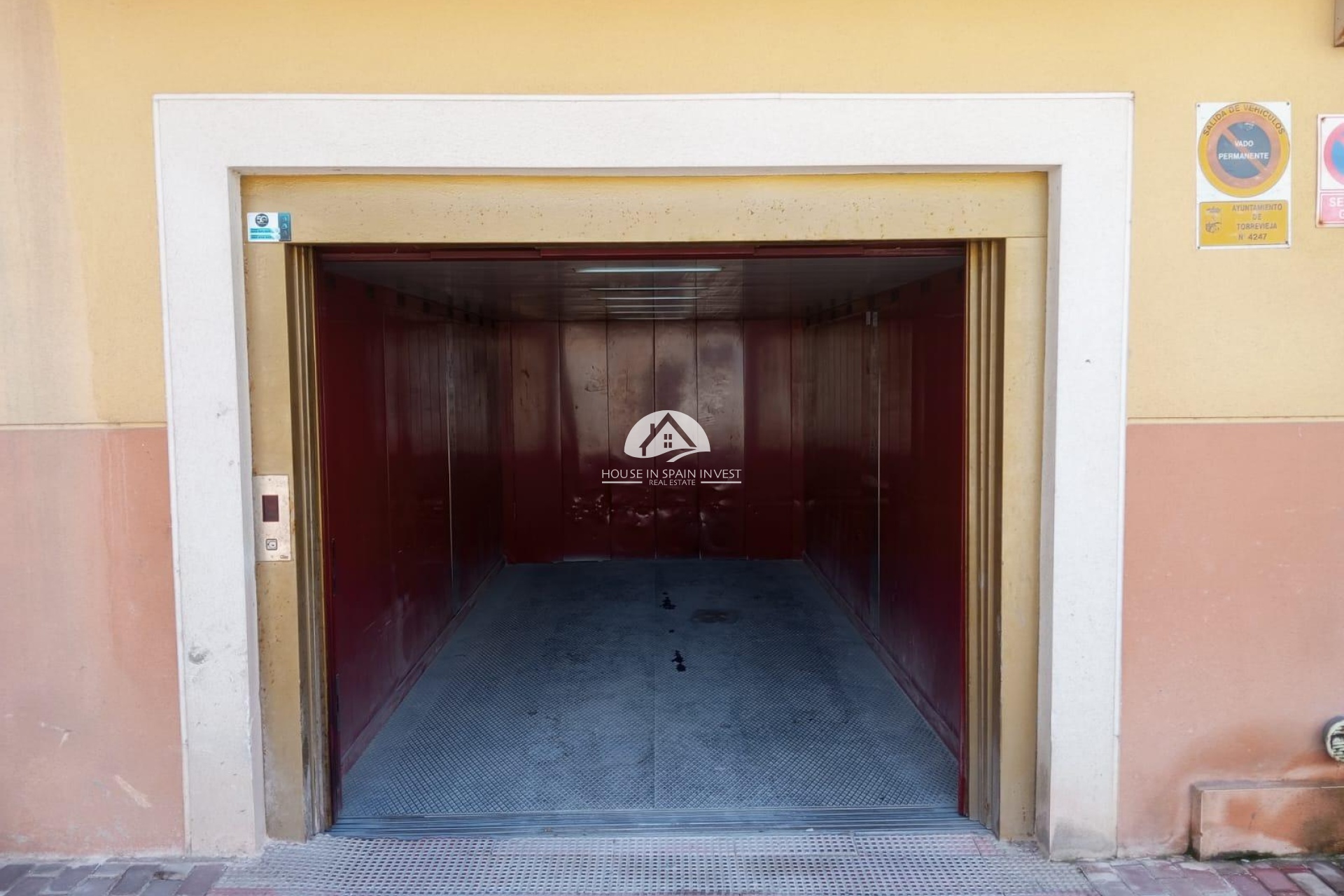 Reventa - Garaje - Torrevieja - La Mata