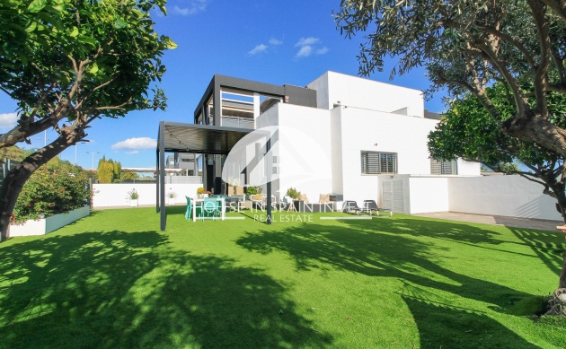 Rijwoning - Herverkoop - Torrevieja - Aguas Nuevas - Sector 25