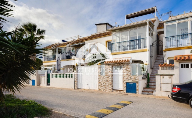 Top floor bungalow - Resale - Torrevieja - Carrefour