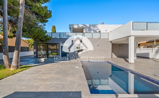 Villa - Herverkoop - Orihuela Costa - Lomas de Campoamor