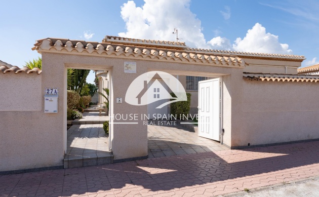 Villa - Herverkoop - Orihuela Costa - Playa Flamenca