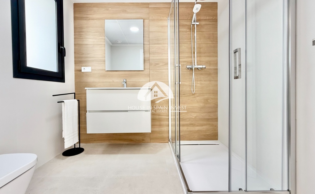 Obra nueva - Adosado - Cox