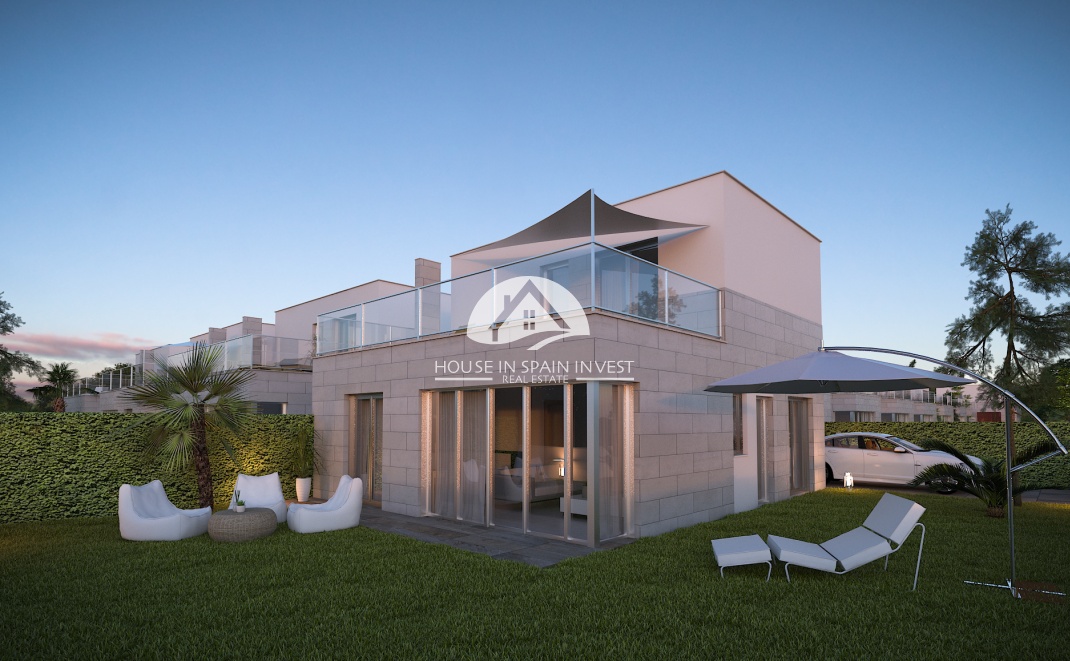 Obra nueva - Chalet - Los Alcázares