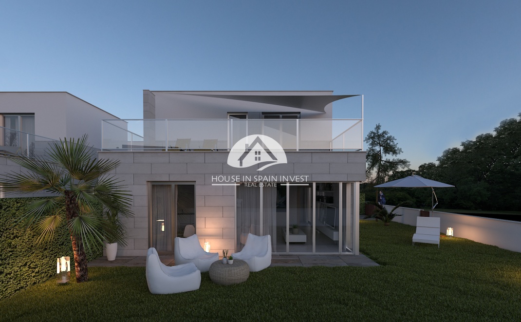 Obra nueva - Chalet - Los Alcázares