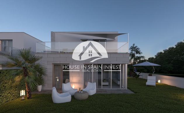 Obra nueva - Chalet - Los Alcázares