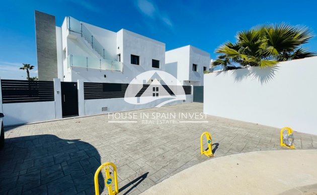 Nieuwbouw   - Villa - Torrevieja