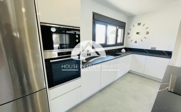 Nieuwbouw   - Villa - Torrevieja