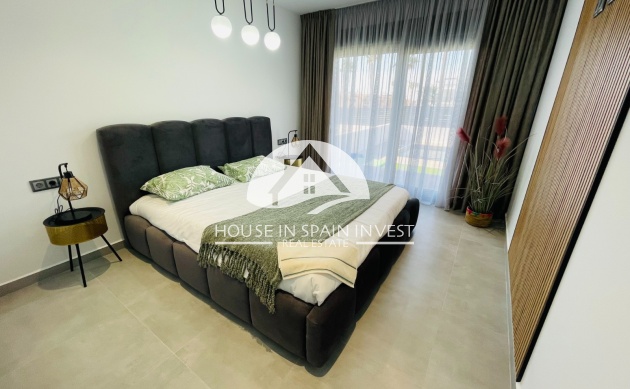 Nieuwbouw   - Villa - Torrevieja