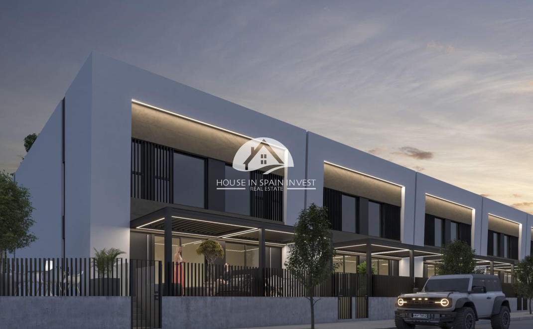 Obra nueva - Adosado - Dolores