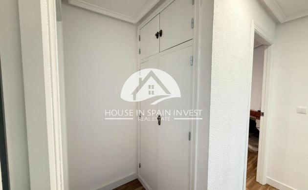 Herverkoop - Appartement - Torrevieja - Playa del Cura