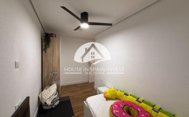 Herverkoop - Appartement - Torrevieja - Playa del Cura