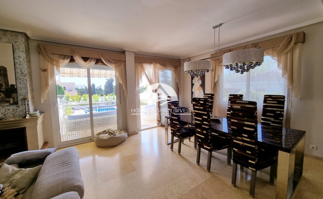 Herverkoop - Villa - Torrevieja - La Mata