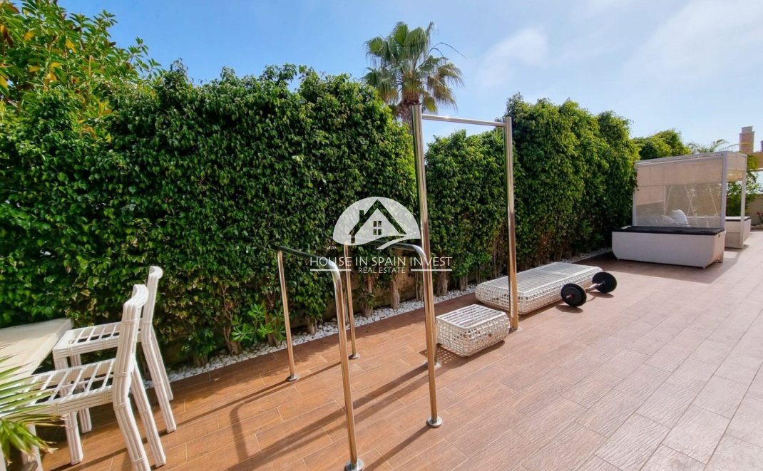 Herverkoop - Villa - Torrevieja - La Mata