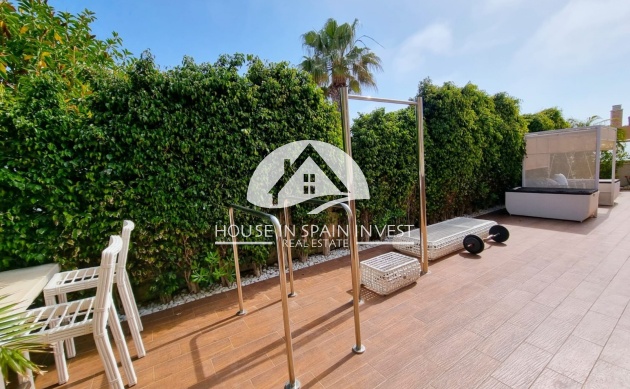 Herverkoop - Villa - Torrevieja - La Mata