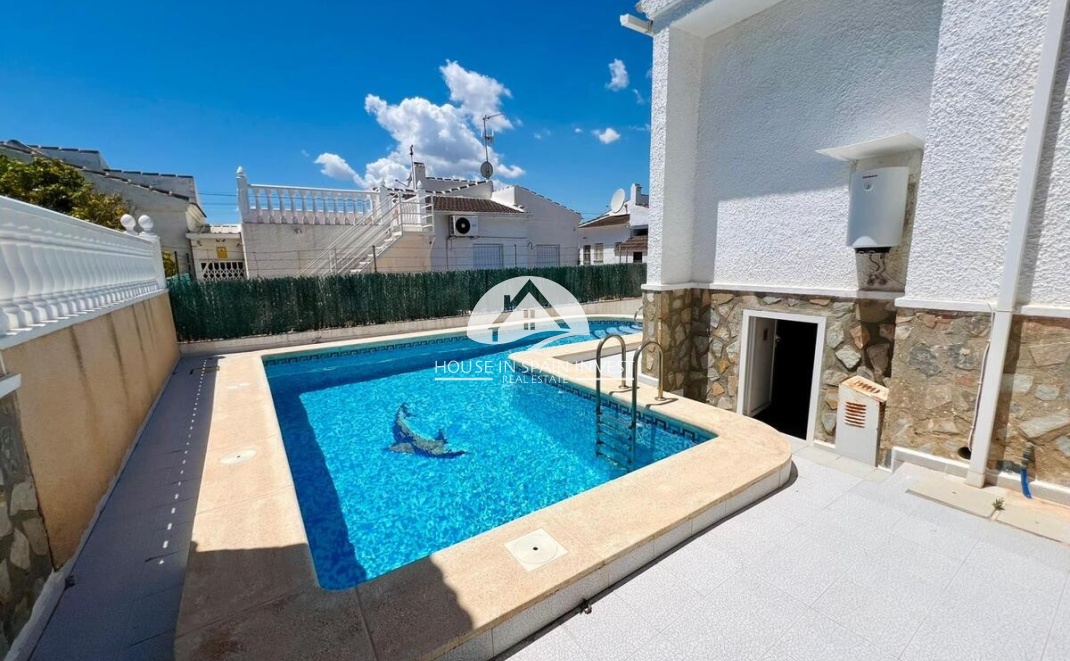 Resale - Villa - Torrevieja - La Siesta - El Chaparral - San Luis