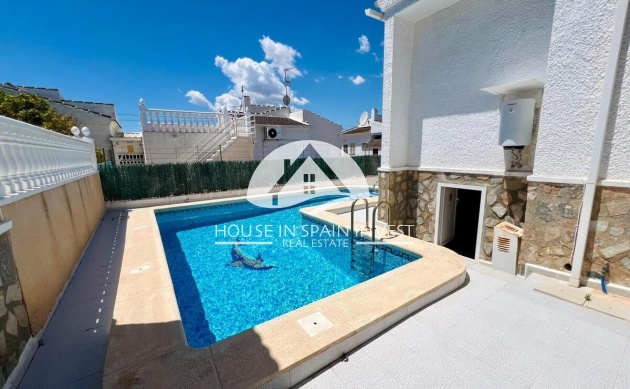 Resale - Villa - Torrevieja - La Siesta - El Chaparral - San Luis
