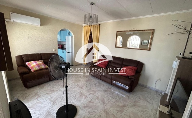 Resale - Villa - Torrevieja - La Siesta - El Chaparral - San Luis