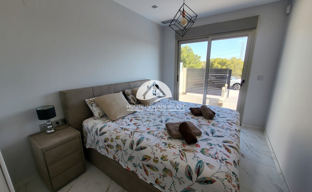 Herverkoop - Villa - Orihuela Costa - Villamartín