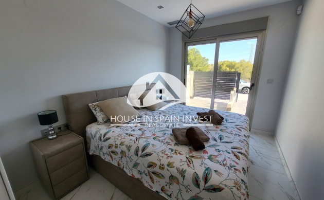 Herverkoop - Villa - Orihuela Costa - Villamartín