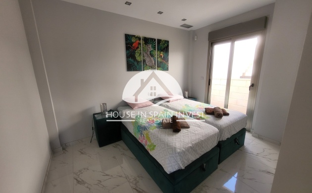 Herverkoop - Villa - Orihuela Costa - Villamartín