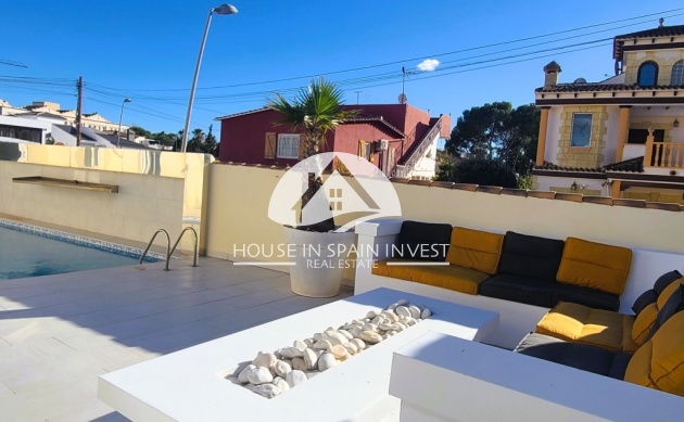 Herverkoop - Villa - Torrevieja - Los Balcones  