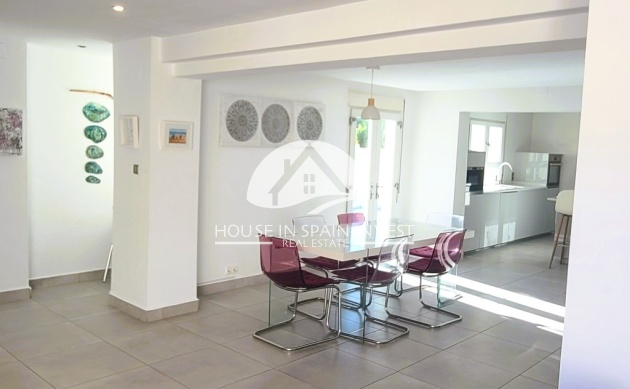 Herverkoop - Villa - Torrevieja - Los Balcones  