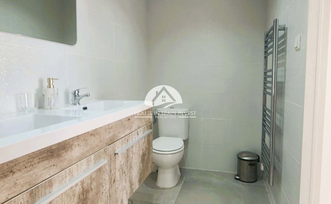 Herverkoop - Villa - Torrevieja - Los Balcones  