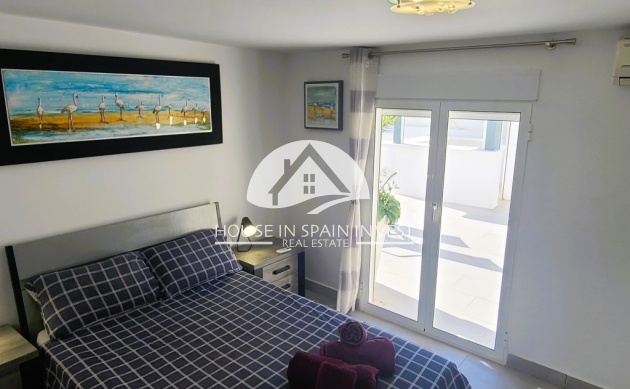 Herverkoop - Villa - Torrevieja - Los Balcones  